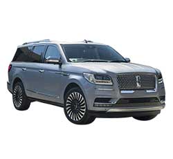 Why Buy a 2018 Lincoln Navigator?