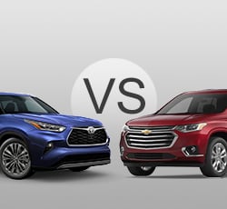 2021 Chevrolet Traverse vs Toyota Highlander